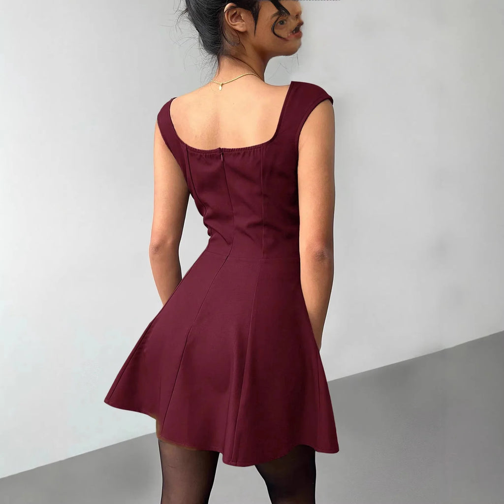 Sleeveless waist cinched dress – back view