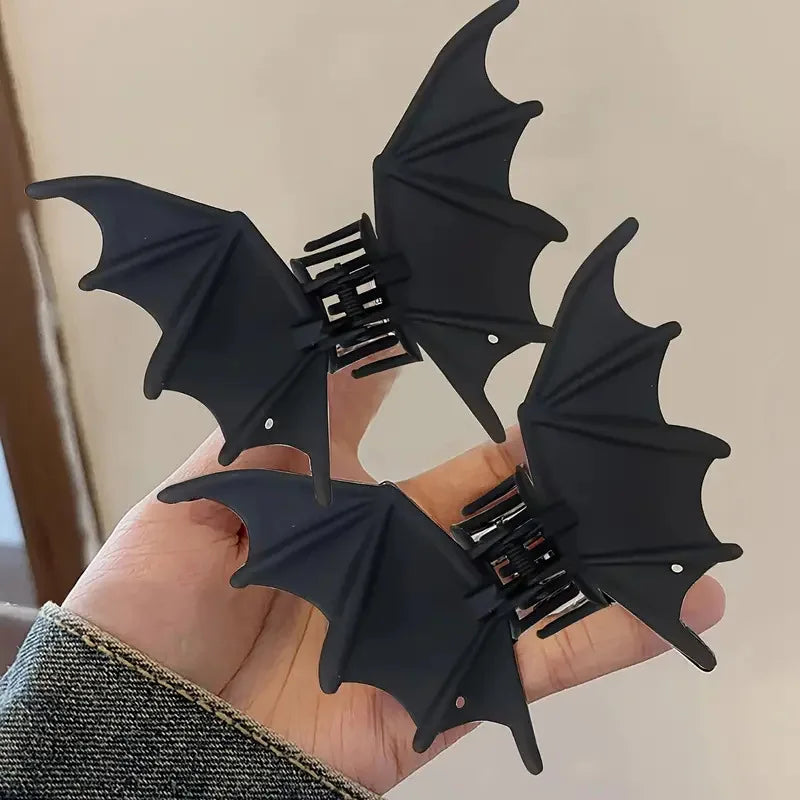 Gothic Bat Hair Clip – Matte Black Halloween Hair Accessory for Women