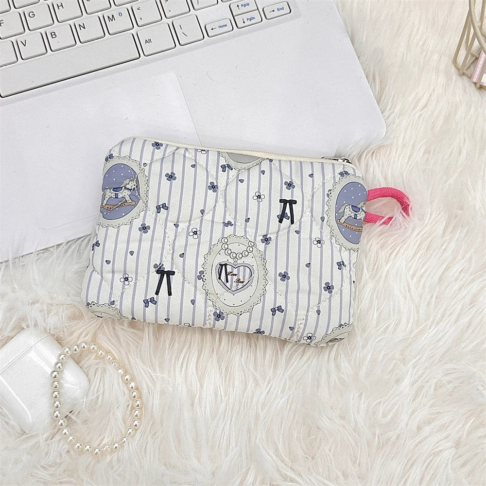 Portable Storage Bag Purse Women Mini Makeup Handbags Cute Cartoon Small Travel Cosmetic Lipstick Earphone Bag Card Wallet Pouch